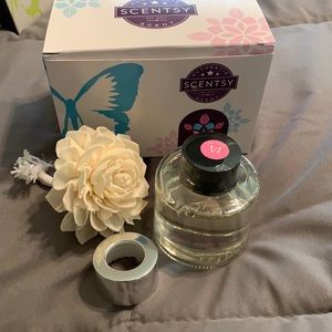 Scentsy Fragrance Flower
